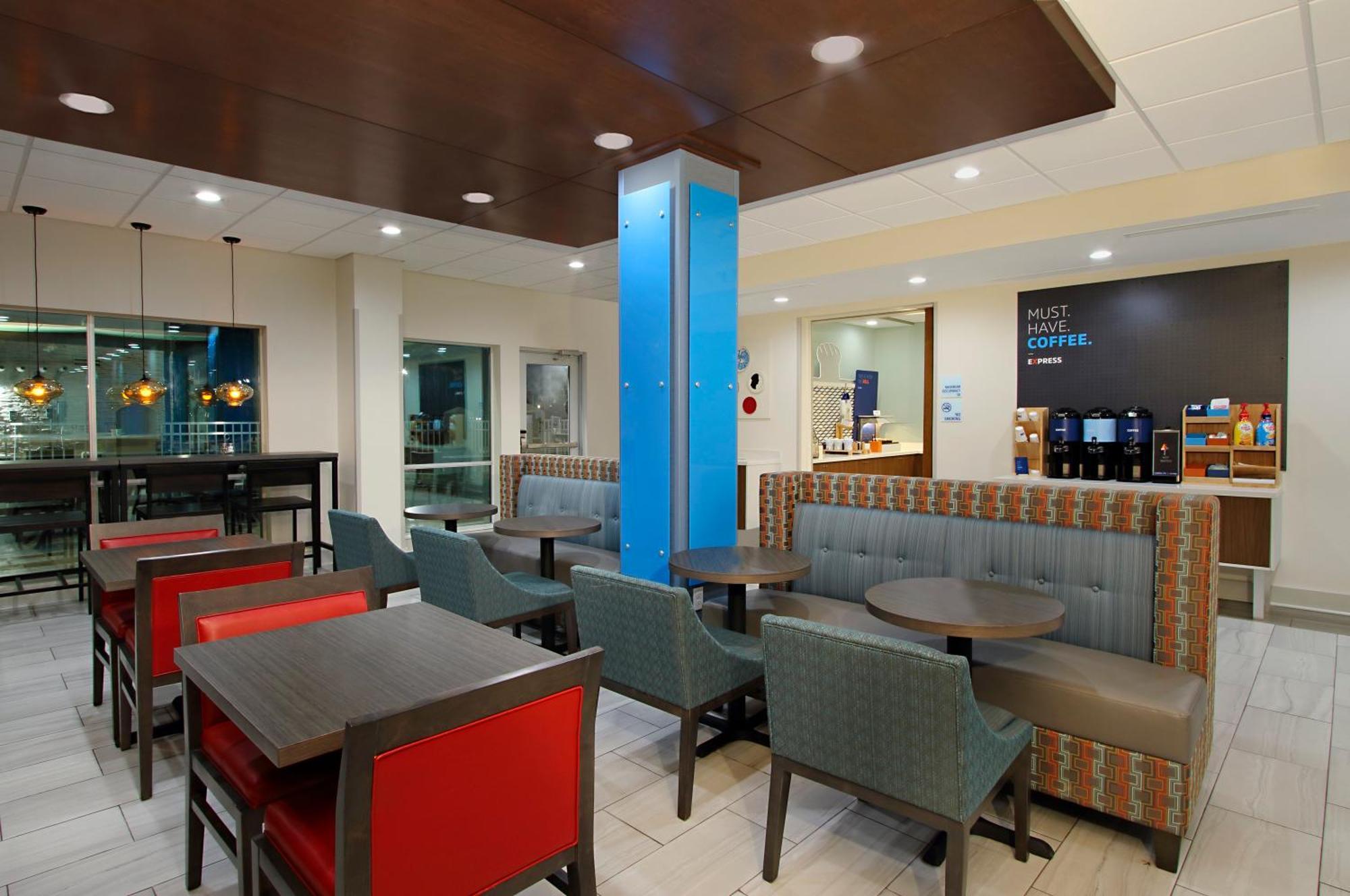 Holiday Inn Express & Suites - Lake Charles South Casino Area By Ihg Kültér fotó